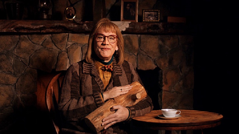 log_lady_frommaster-1