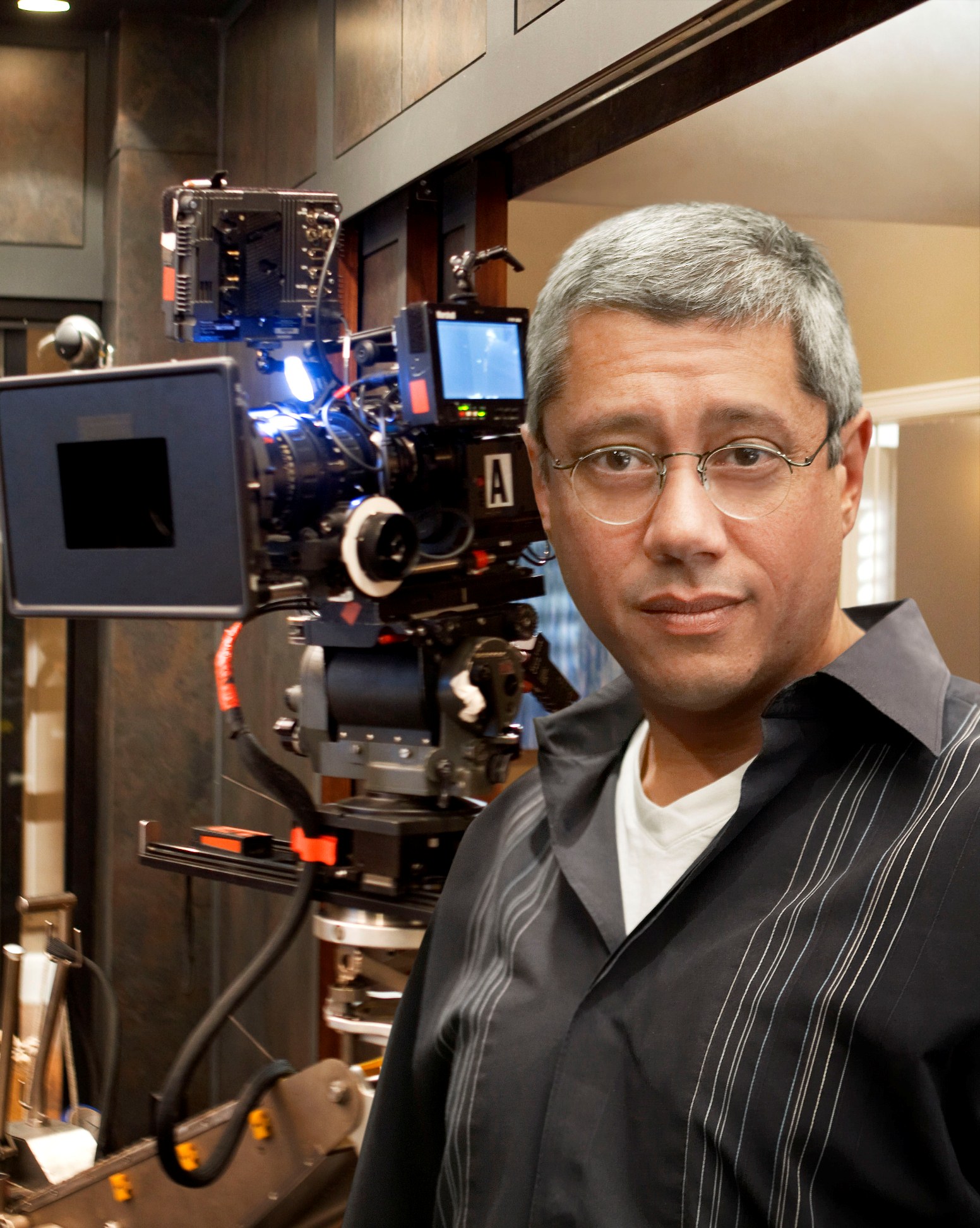 Dean_Devlin