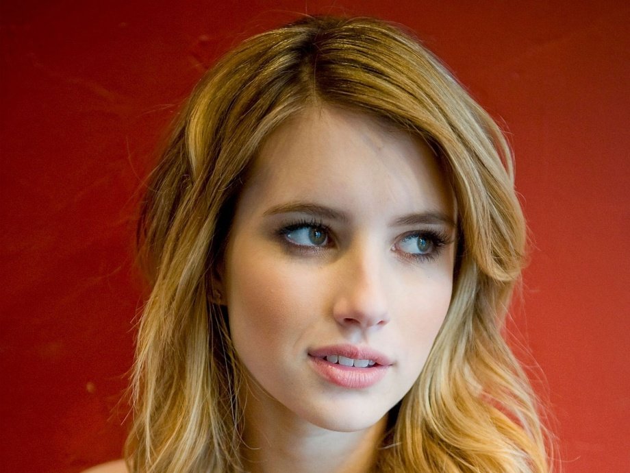 emma-roberts-cute-m