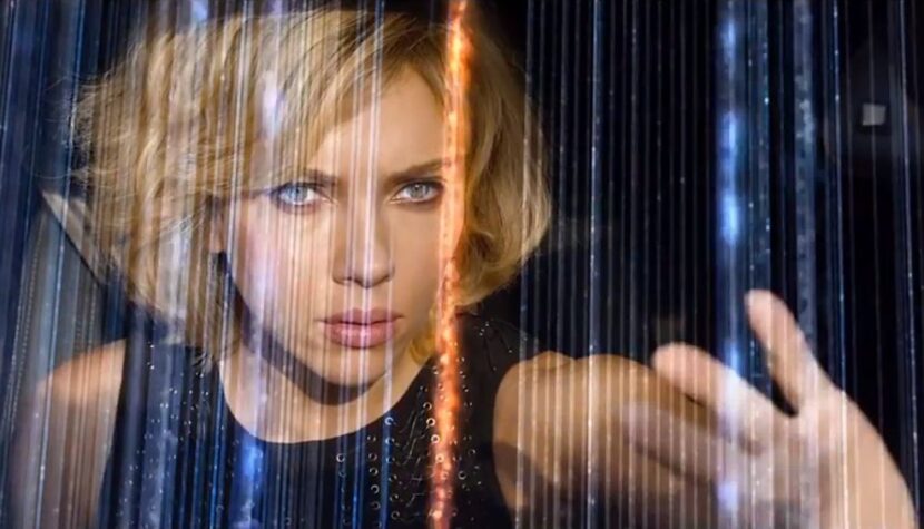 Luc Besson skomentował plotki o sequelu LUCY, jego filmu science fiction. “To jest problem z internetem”