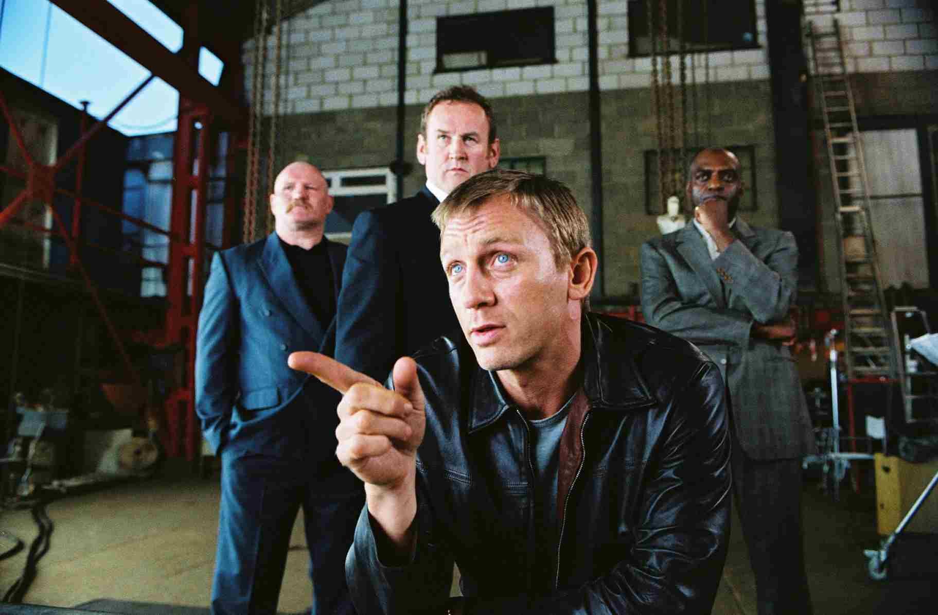 still-of-colm-meaney,-daniel-craig-and-george-harris-in-layer-cake-(2004)