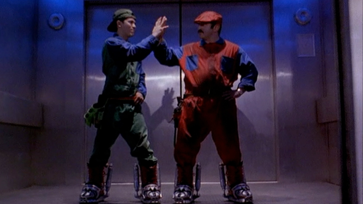 super-mario-bros-john-leguizamo-bob-hoskins1