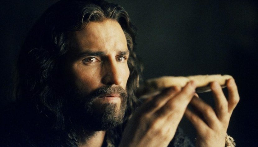 JIM CAVIEZEL utrzymuje, że sequel PASJI będzie największym filmem w historii. “Jezus to najwspanialszy superbohater”