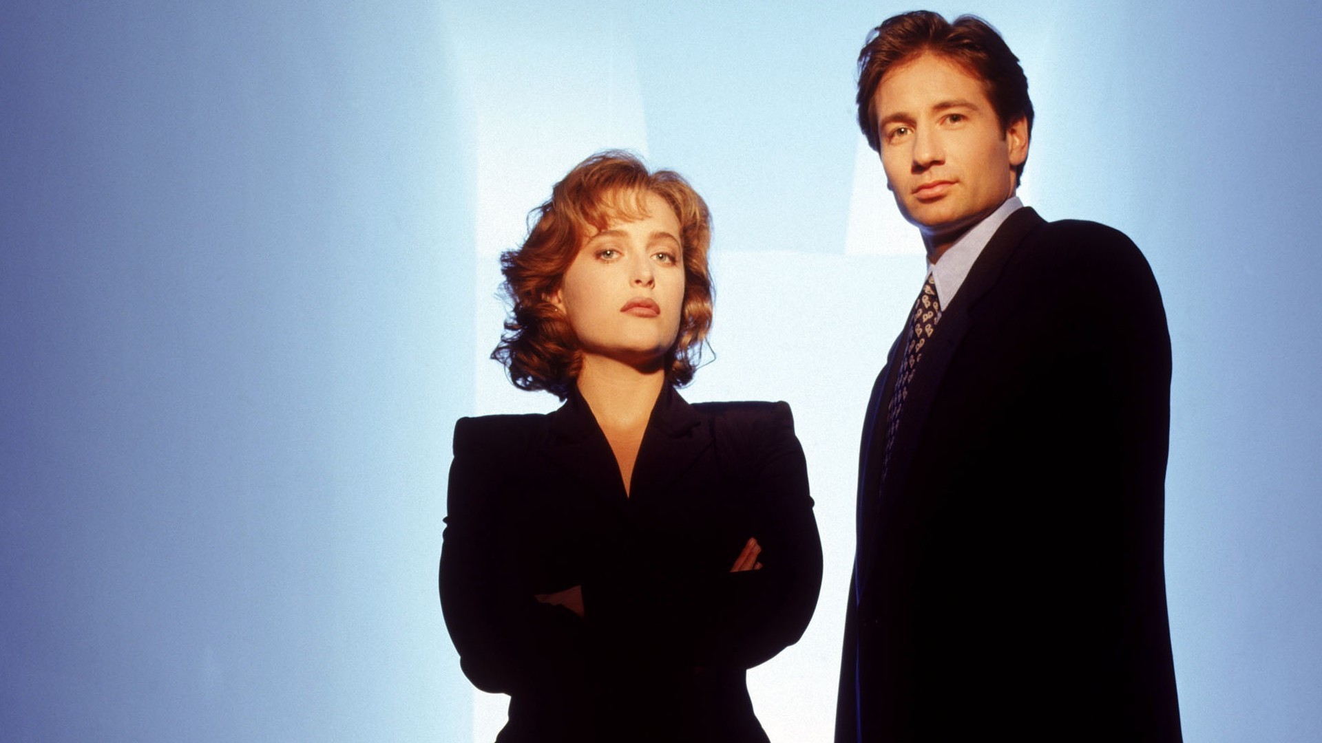 dana scully and fox mulder blue