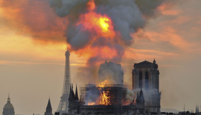 Powstanie film o pożarze KATEDRY NOTRE DAME