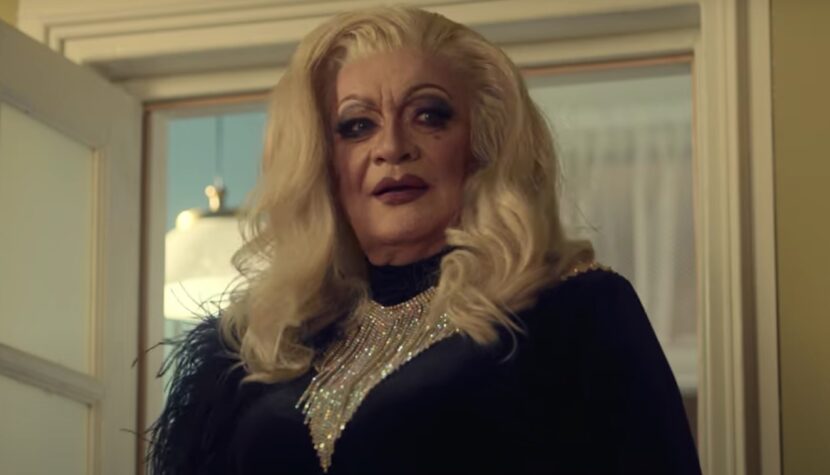Andrzej Seweryn jako drag queen w zwiastunie serialu KRÓLOWA od Netflixa