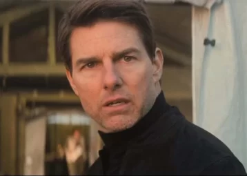 Kolejny niesamowity wyczyn TOMA CRUISE'A uwieczniony na zdjęciu z planu "Mission: Impossible 8"