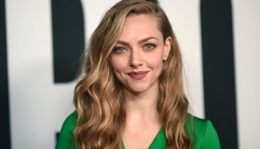 AMANDA SEYFRIED żałuje, że na początku jej kariery nie było koordynatorów scen intymnych