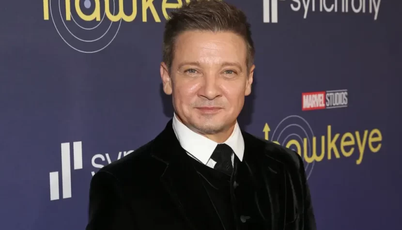 JEREMY RENNER wypróbował “każdy rodzaj terapii” od czasu wypadku. Aktor napisał nowy post