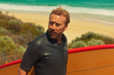 Nicolas Cage jako The Surfer