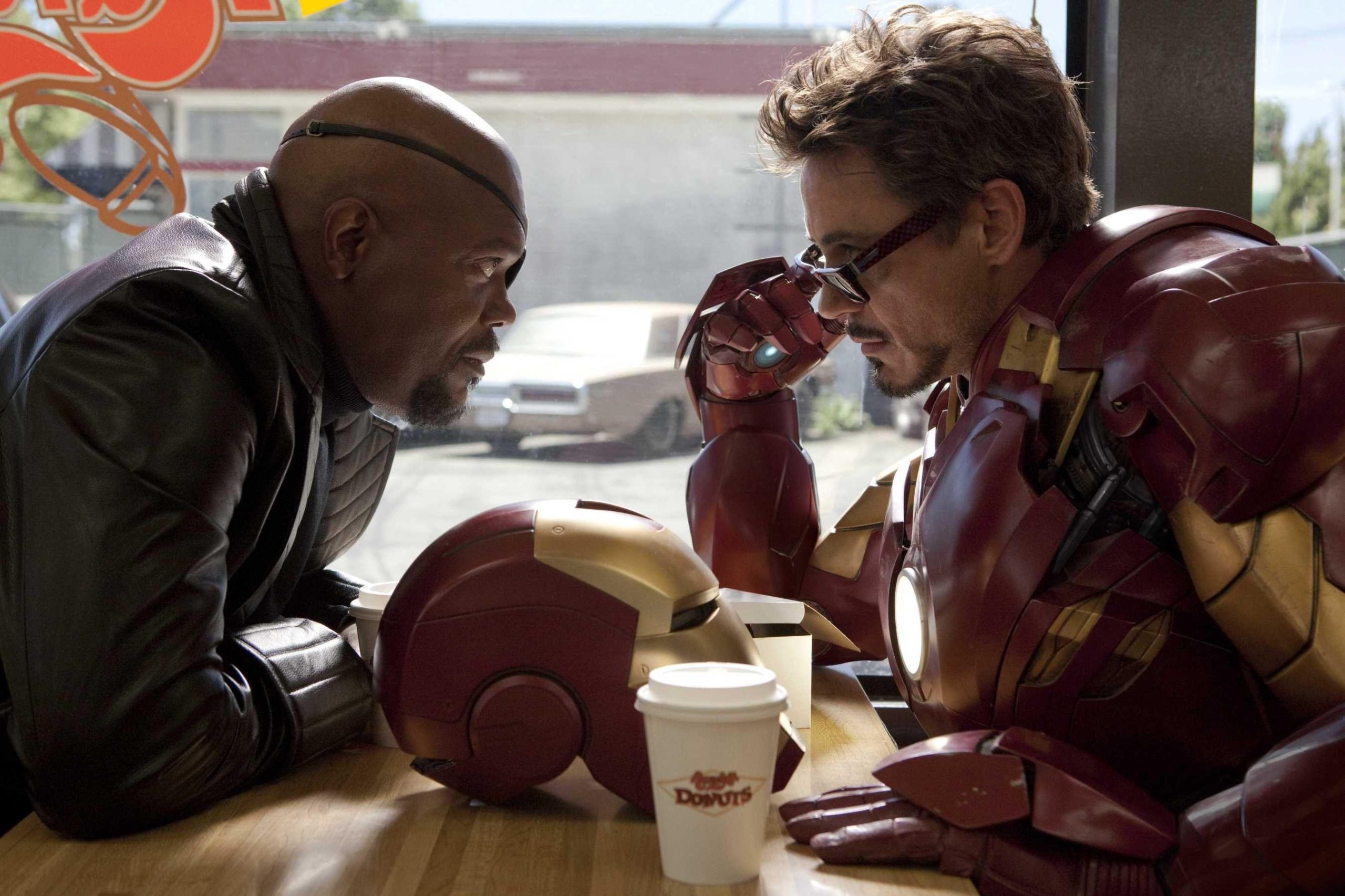 Robert Downey Jr. i Samuel L. Jackson spotkali się podczas Oscarów. Zobaczcie nagranie