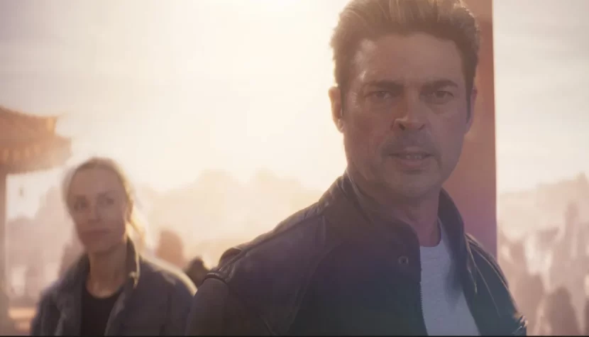 Karl Urban jako Johnny Cage w zwiastunie MORTAL KOMBAT II