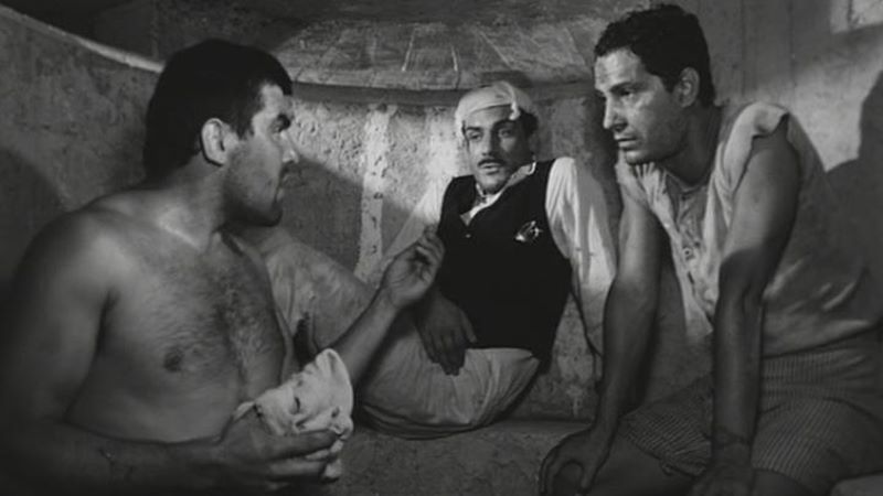Mario Adorf, Gian Maria Volontè i Nino Manfredi w filmie "Na grzbiecie tygrysa" (1961)