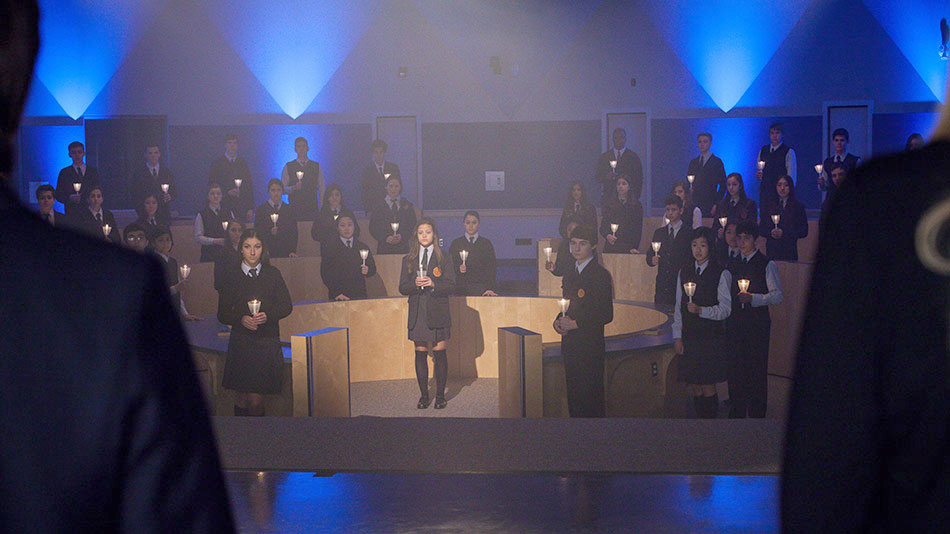 2015-06-12-wayward-pines2