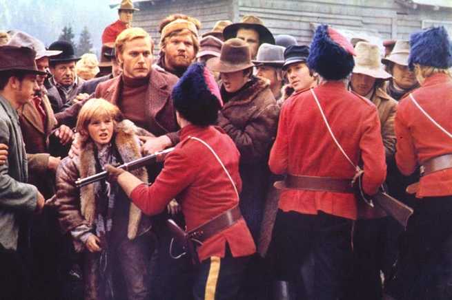 Renato Cestiè, Franco Nero i Raimund Harmstorf w filmie "Powrót Białego Kła" (1974)