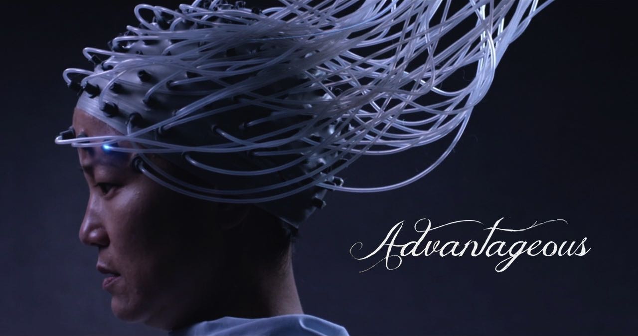 ADVANTAGEOUS. Świetne science fiction, świeże i zaskakujące