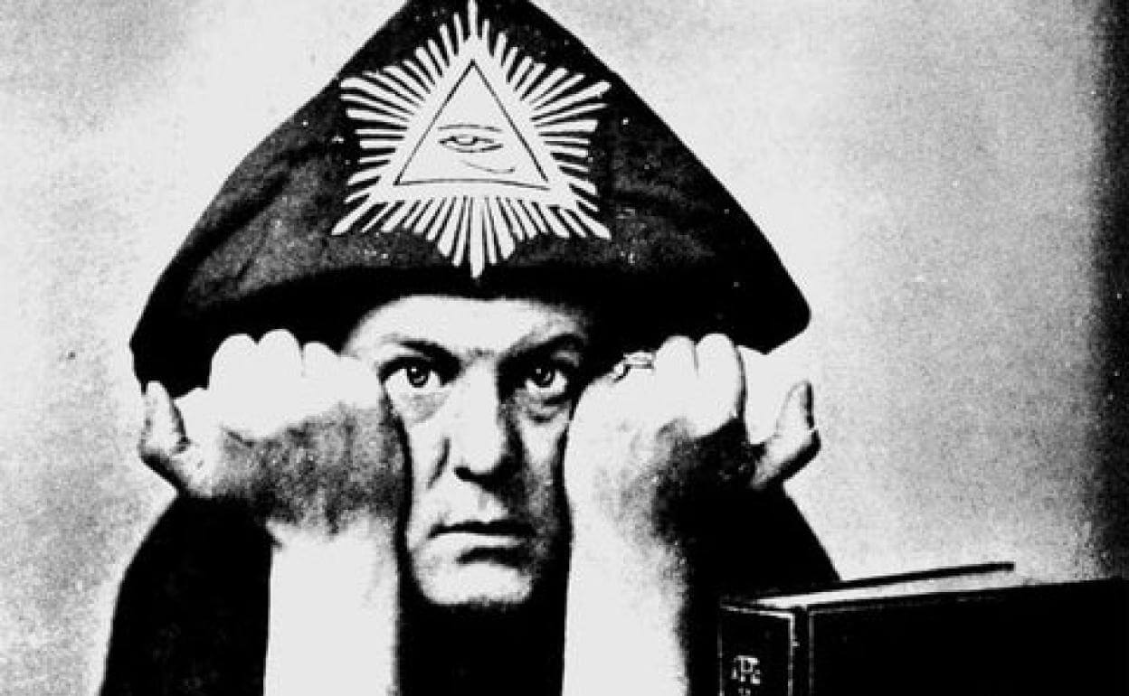 DOM 1000 TRUPÓW Aleister Crowley