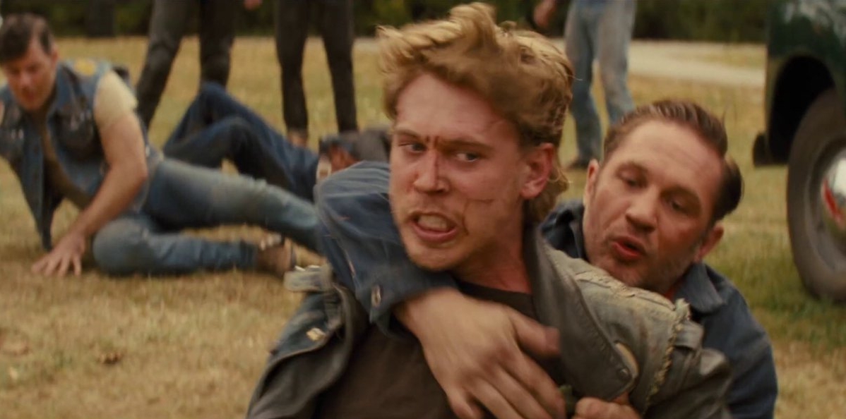 Austin Butler opowiedział, dlaczego TOM HARDY na planie "The Bikeriders" skojarzył mu się z Brando