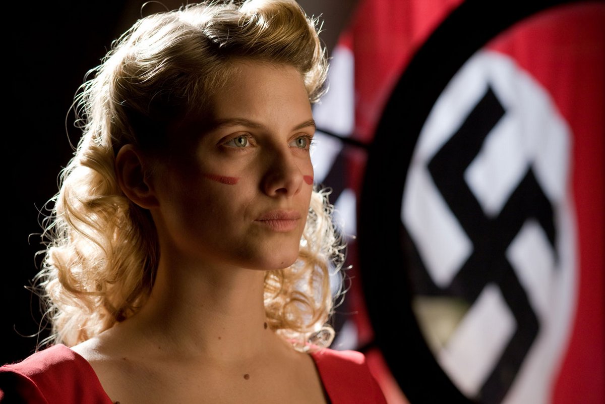 BĘKARTY WOJNY. Mistyczna kinofilia i czarne skrzynki Tarantino