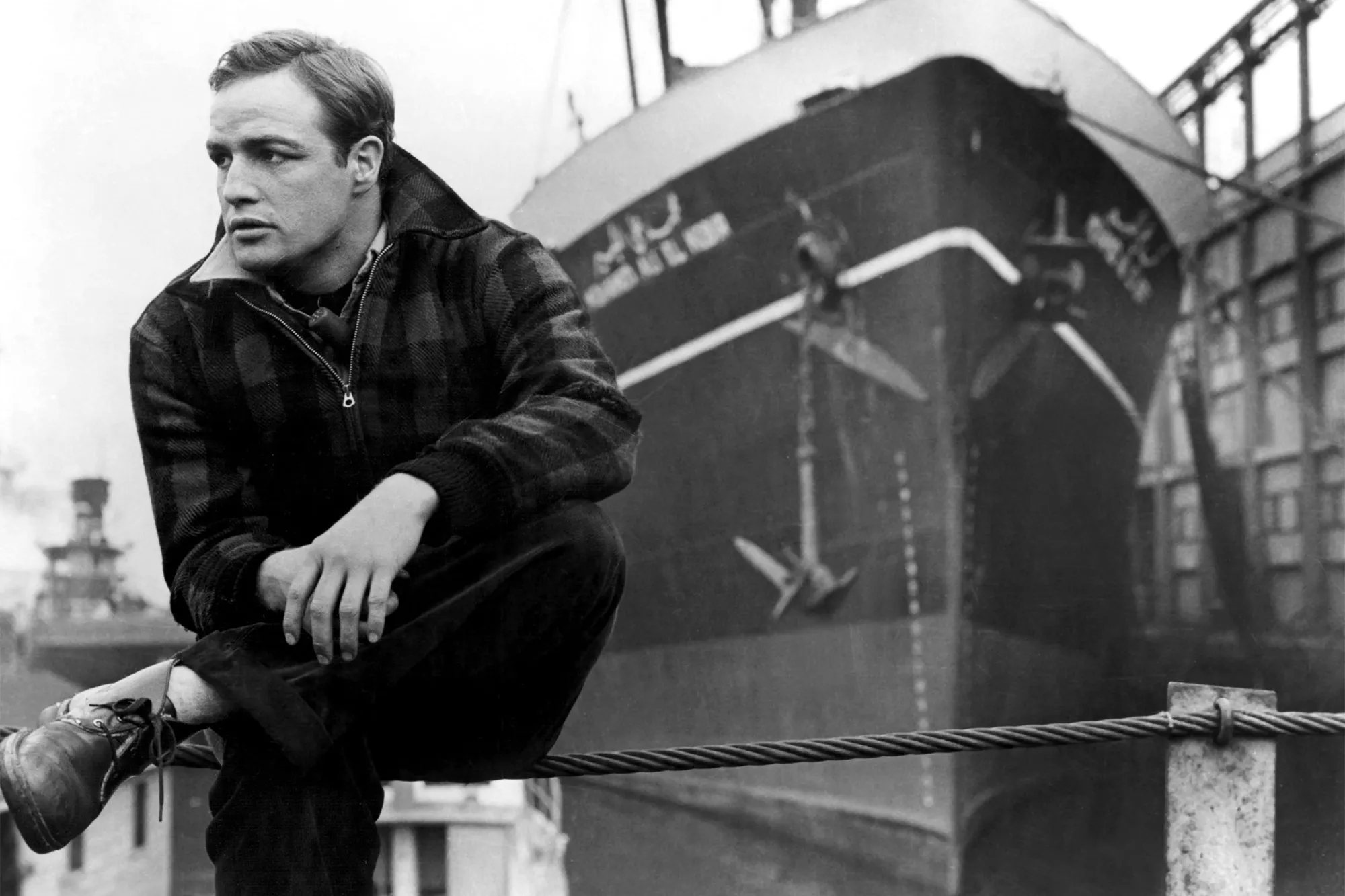 Marlon Brando w filmie "Na nabrzeżach"
