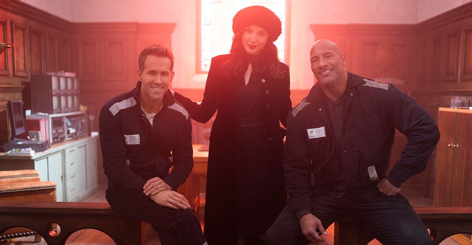 CZERWONA NOTA doczeka się dwóch kontynuacji. Będą powstawać jednocześnie