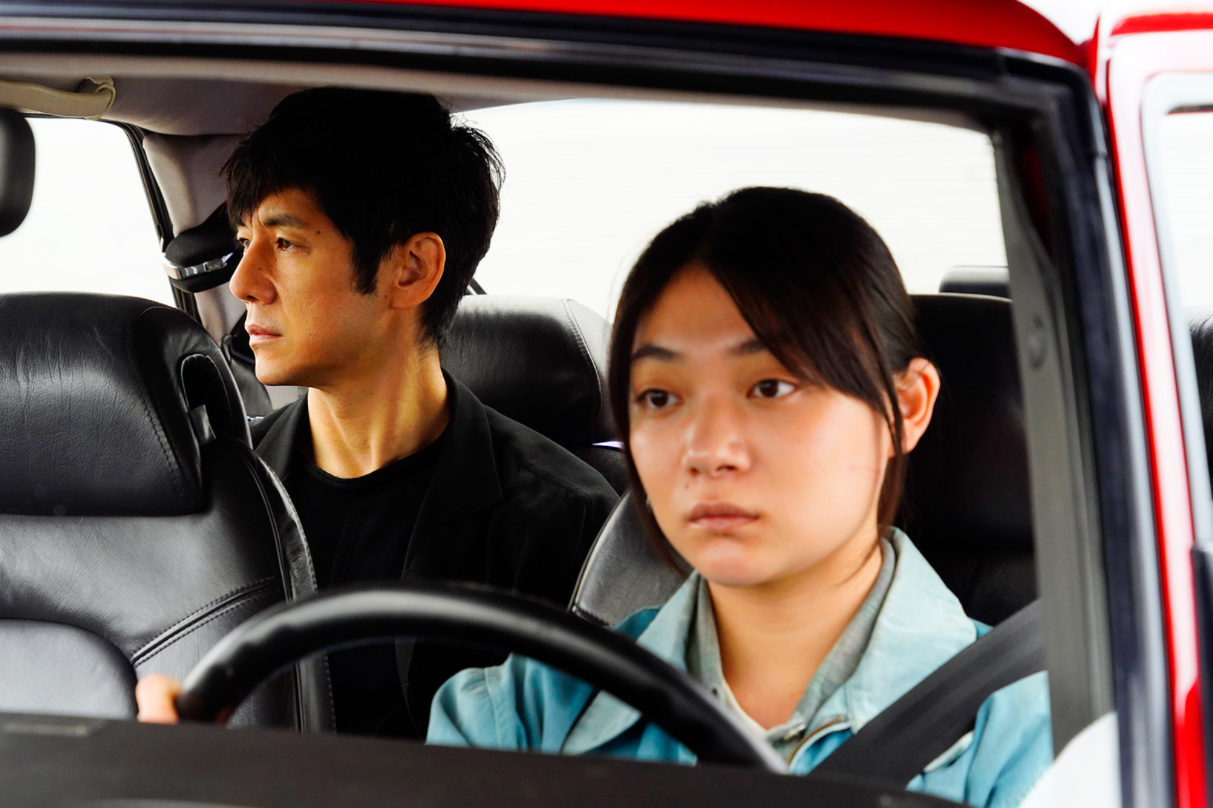 DRIVE MY CAR. Czerwonym saabem 900 przez Japonię