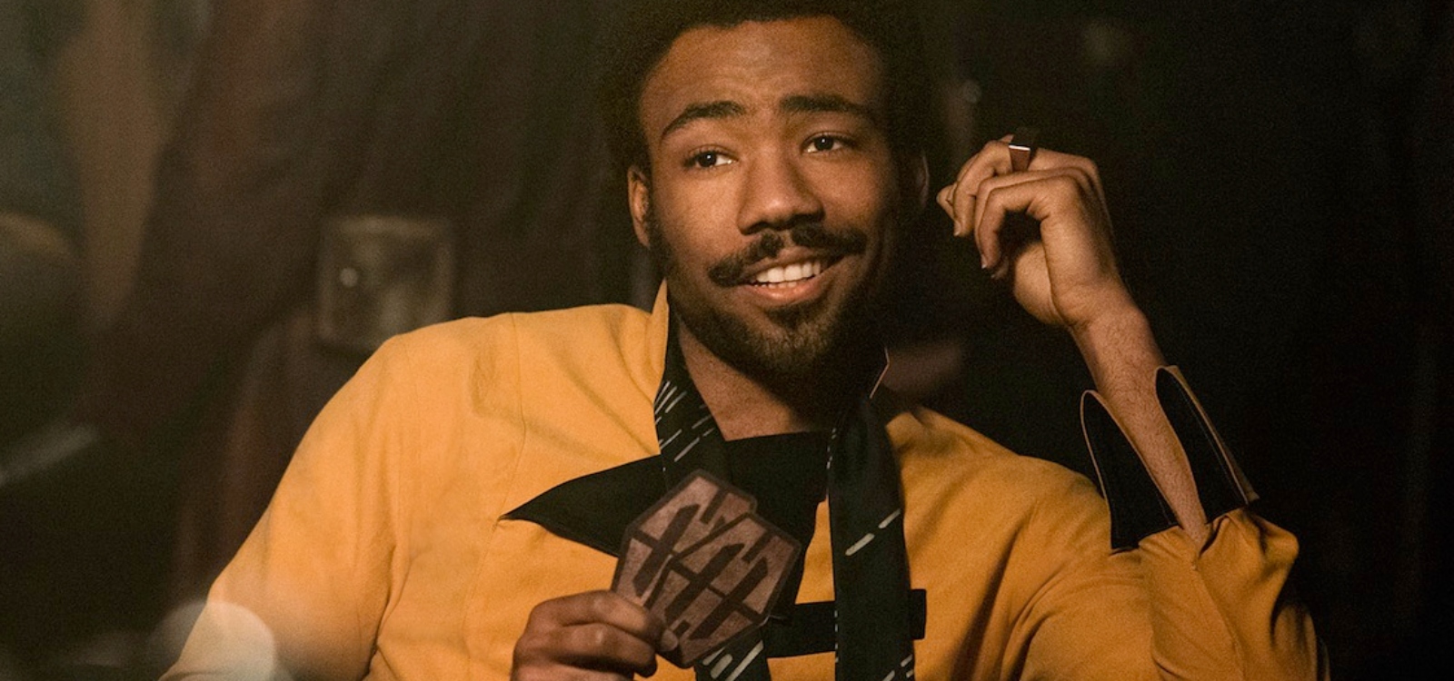 Donald Glover wraca do "Star Wars". Wraz z bratem napisze scenariusz serialu o LANDO