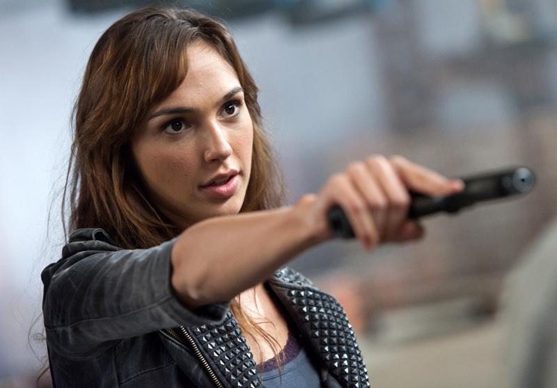 GAL GADOT starała się o rolę w jednym z Bondów z Danielem Craigiem