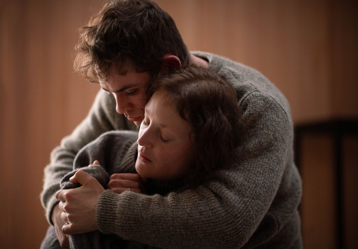 Gwiazda "Stranger Things" w horrorze OPĘTANI. Zobaczcie zwiastun