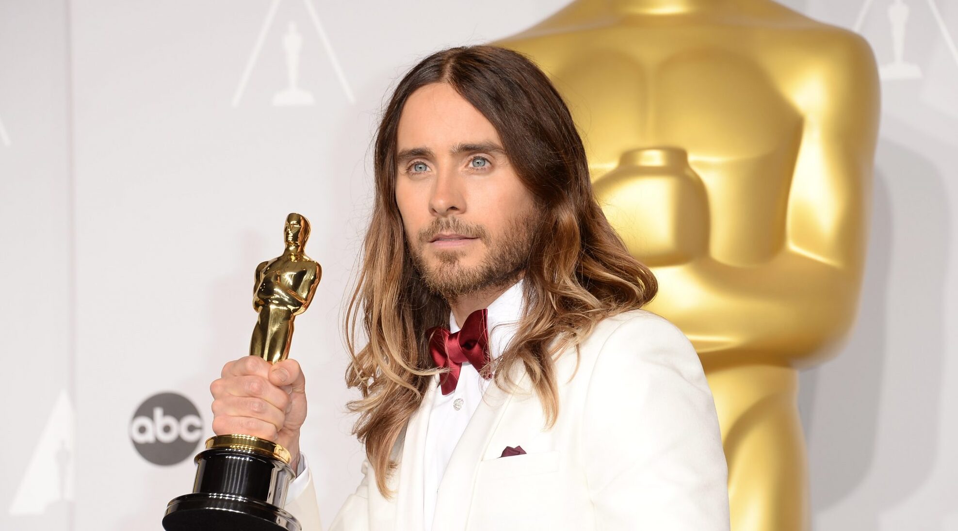 JARED LETO zgubił swojego Oscara. "Mam nadzieję, że jest w dobrych rękach"