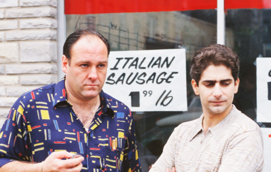 James Gandolfini i Michael Imperioli upili się na planie RODZINY SOPRANO. Musieli zostać przykuci do drzewa
