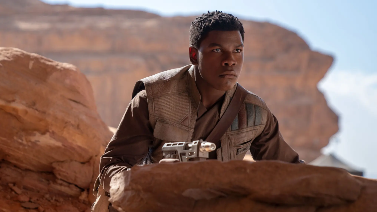 John Boyega twierdzi, że seria "Gwiezdne wojny" jest "białą i elitarną" franczyzą