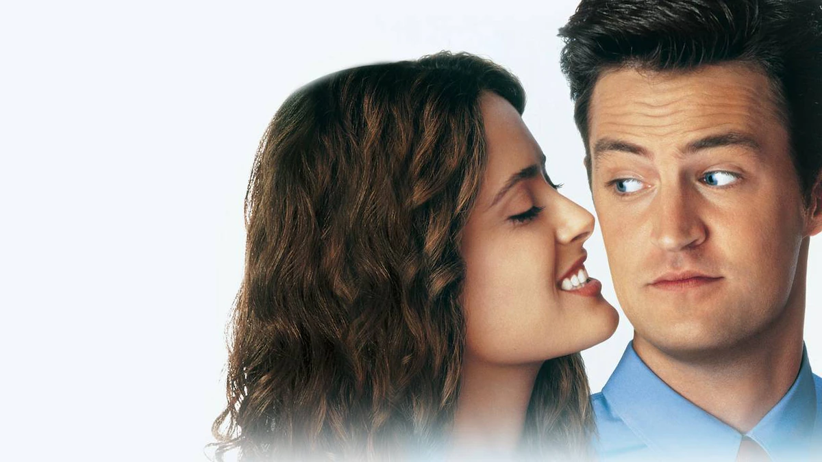 MATTHEW PERRY wspomina "nonsensowne" rady Salmy Hayek na planie "Polubić czy poślubić"