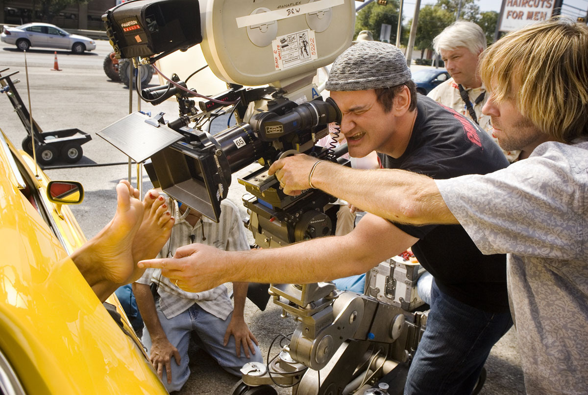 Porażka finansowa "Death Proof" skłoniła Tarantino do pracy nad innym filmem. Reżyser opowiada