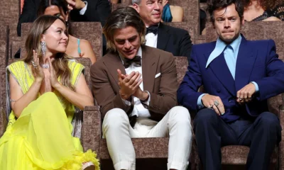 Rzecznik CHRISA PINE'A twierdzi, że Harry Styles nie opluł aktora. "Absurdalna historia"