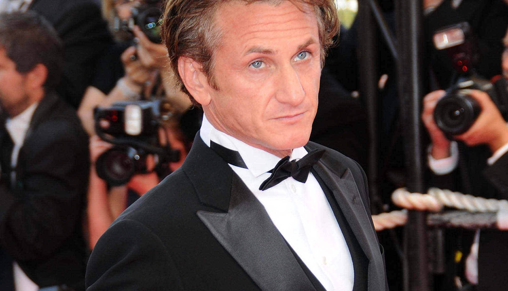 Sean Penn krytykuje Akademię i zachęca do tego, by nie być politycznie poprawnym. "Tchórzostwo" | film.org.pl Sean Penn krytykuje Akademię i zachęca do tego, by nie być politycznie poprawnym. "Tchórzostwo"