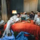 W UKRYCIU. Domowa lekcja historii [RECENZJA]