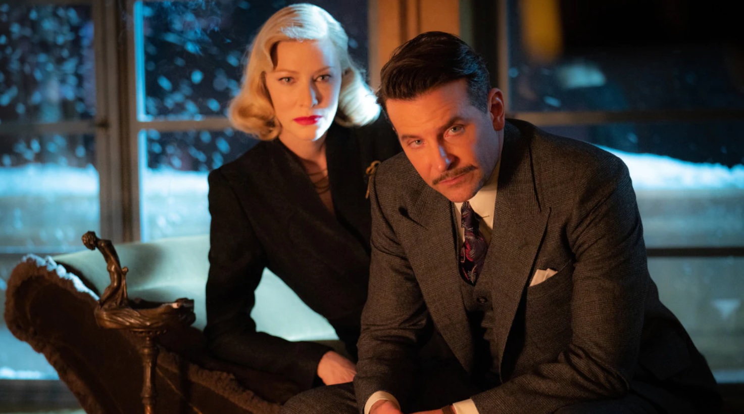 ZAUŁEK KOSZMARÓW. O potworach w ludzkiej skórze