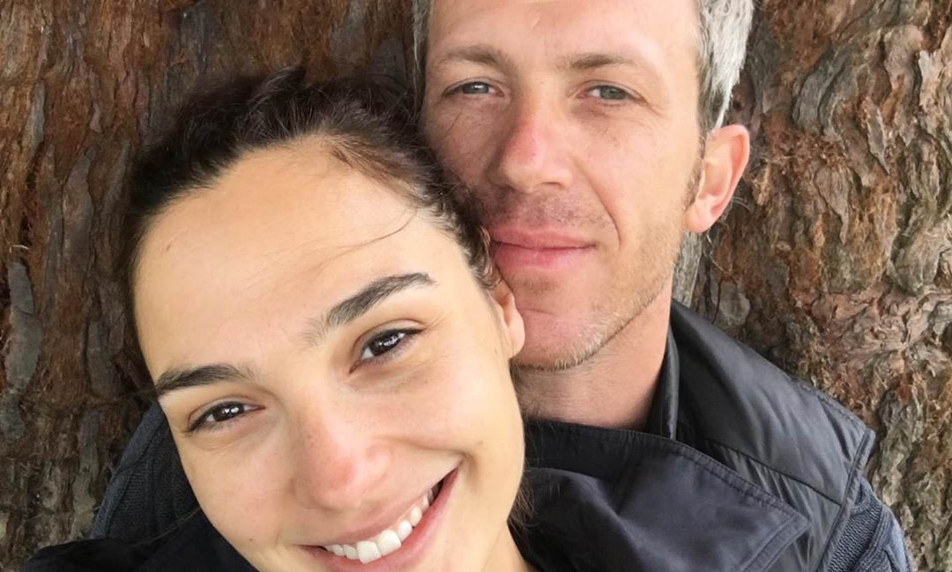gal gadot z mezem maz
