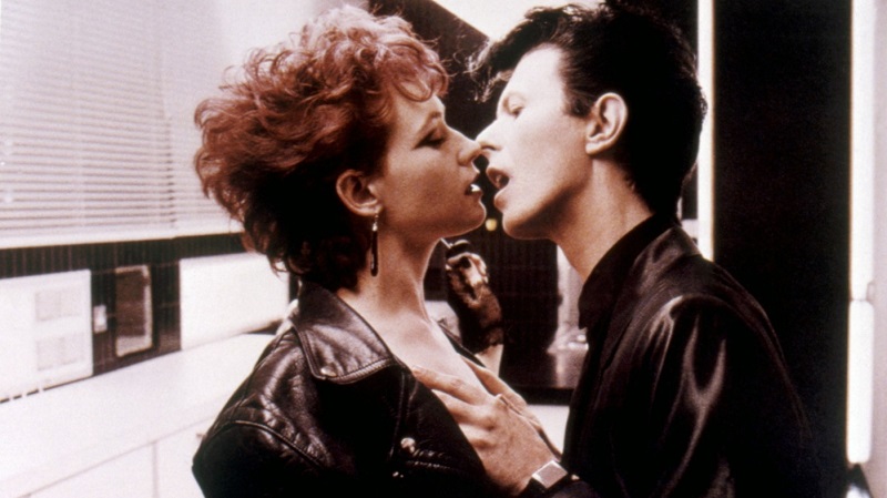 THE HUNGER, Ann Magnuson, David Bowie, 1983, (c)MGM/courtesy Everett Collection