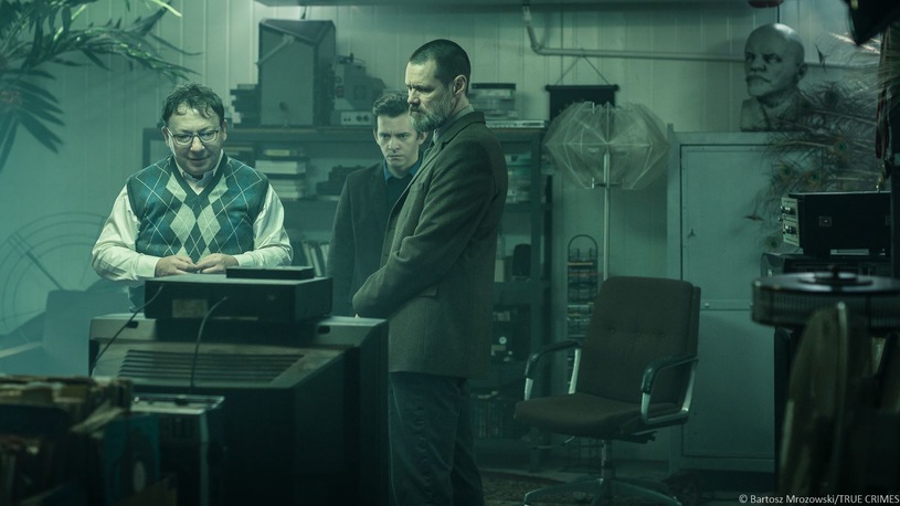 W IMIĘ DIABŁA. Dla zatroskanych o los planety | film.org.pl Jim Carrey kręcił w 2015 roku w Krakowie "True Crimes"
