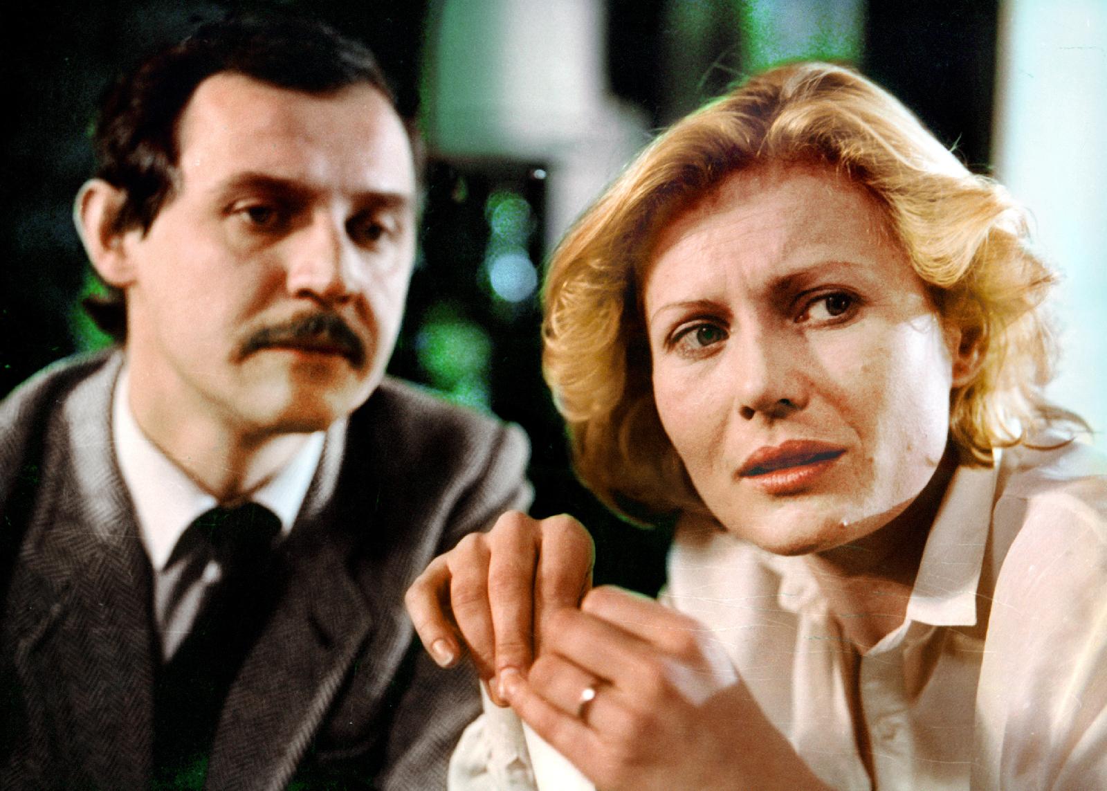 BEZ KOŃCA (1984)