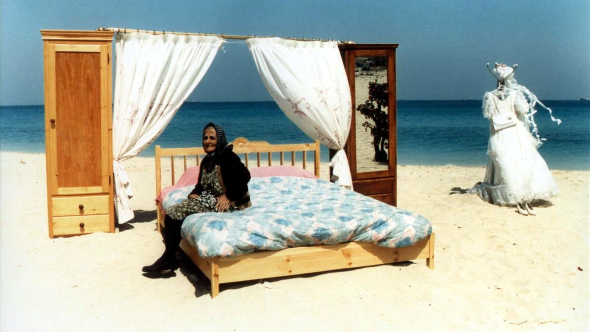 DZIEŃ, W KTÓRYM STAŁAM SIĘ KOBIETĄ. Z dzieciństwa w zniewolenie