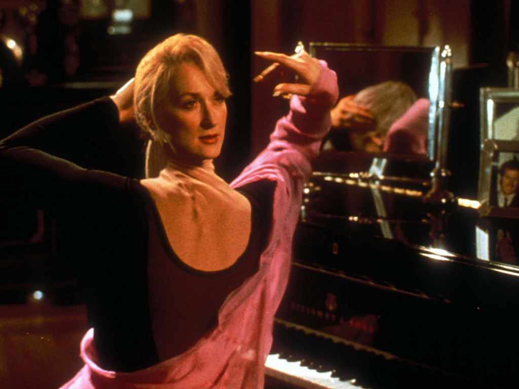 Death-Becomes-Her-death-becomes-her-33026951-1024-768