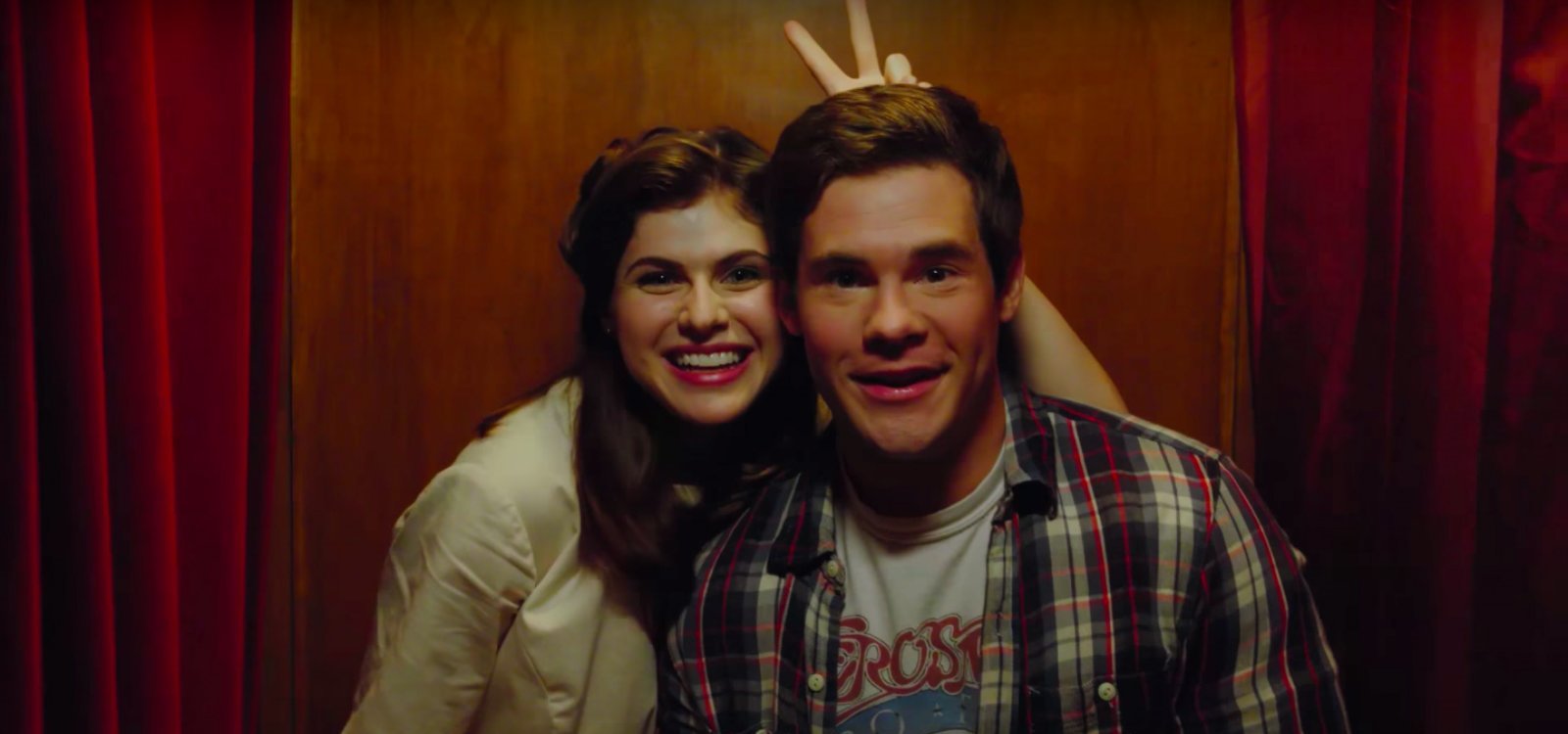 GDY SPOTKALIŚMY SIĘ PIERWSZY RAZ. Wehikuł czasu lekarstwem na friendzone?