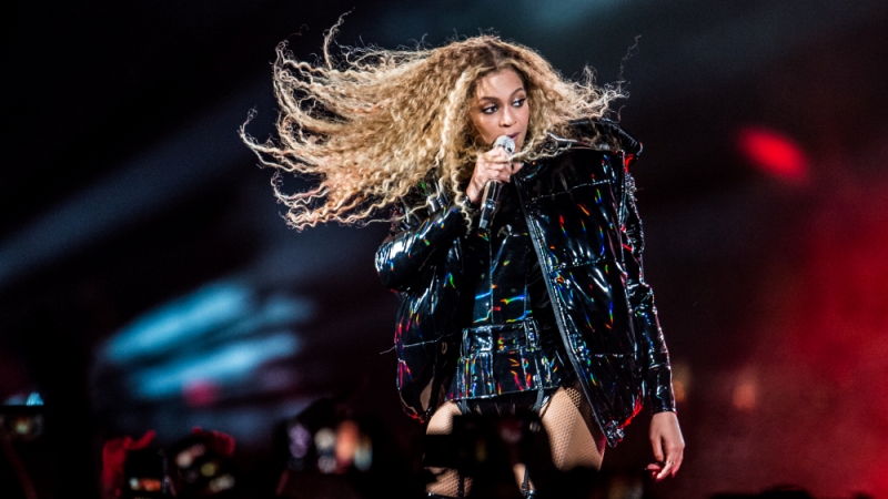 HOMECOMING. Beyoncé i Coachella 2018 nie dają o sobie zapomnieć