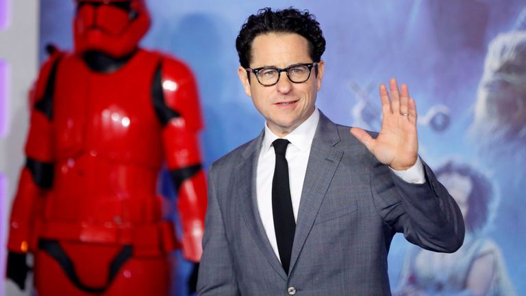 J.J. Abrams o fanach krytykujących SKYWALKER. ODRODZENIE: "Mają rację"