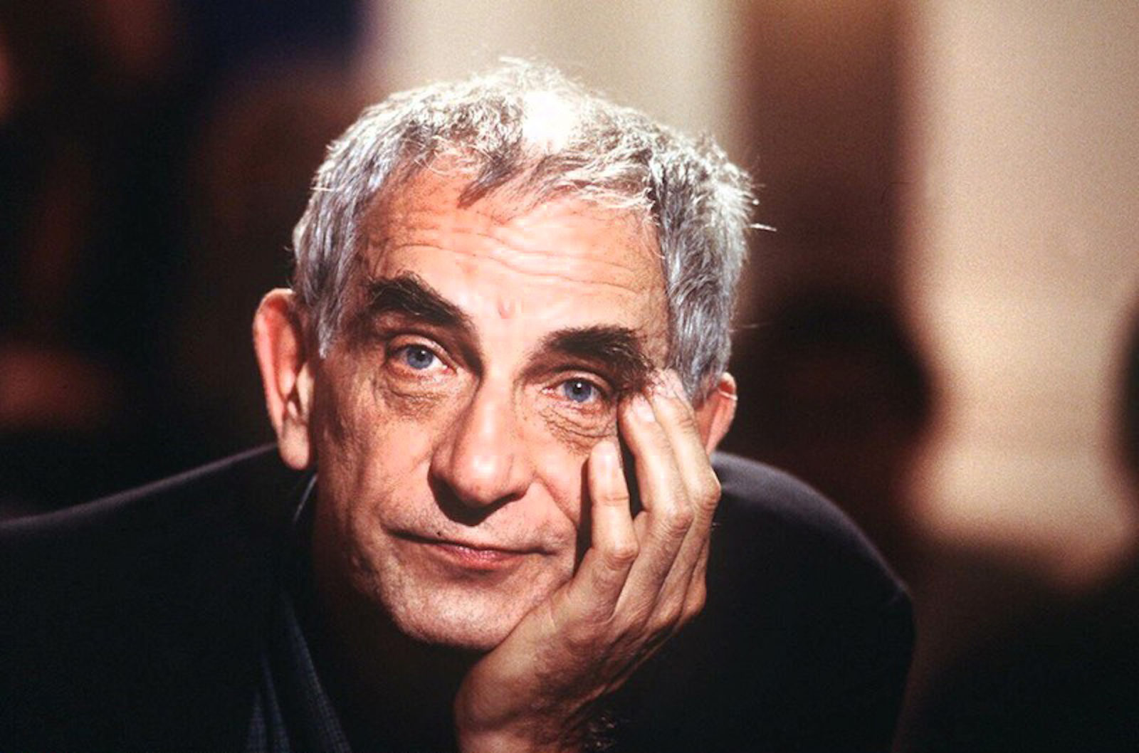 KIEŚLOWSKI. ZBLIŻENIE. Recenzja biografii Mistrza