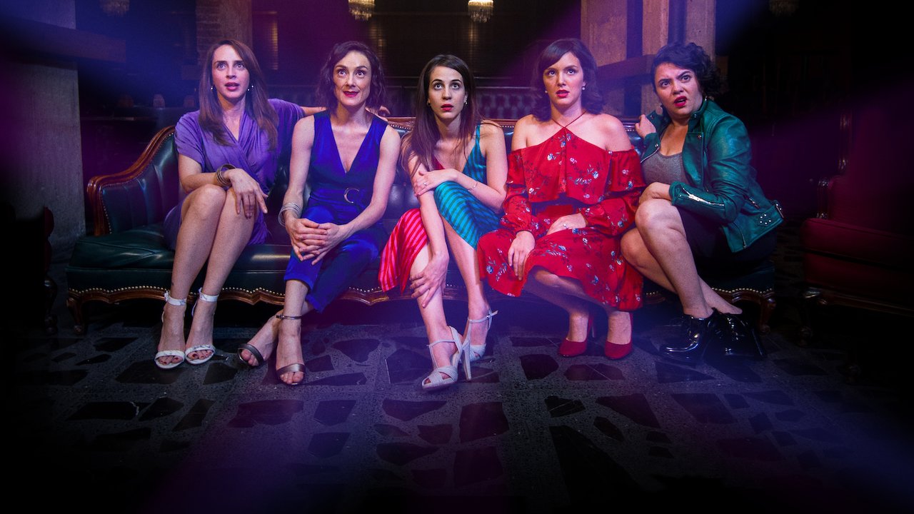 KLUB SINGIELEK. Netfliksie, robisz to źle | film.org.pl KLUB SINGIELEK. Netfliksie, robisz to źle