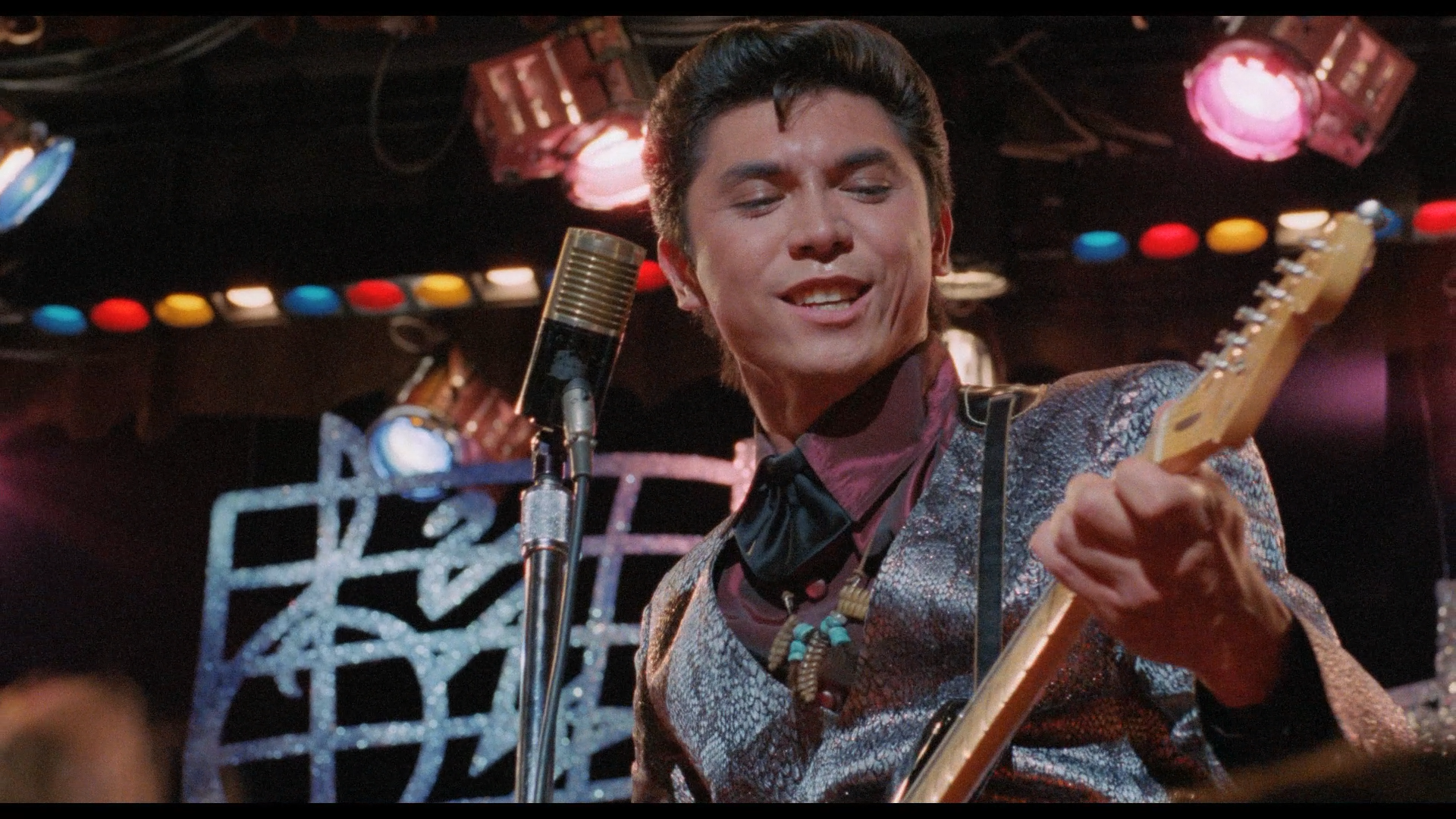 LA BAMBA. 30 lat od premiery | film.org.pl LA BAMBA. 30 lat od premiery